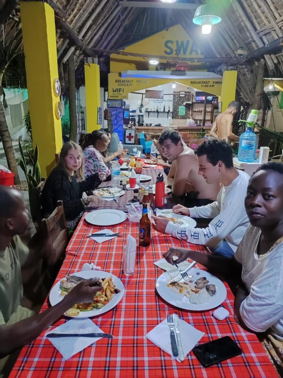 בית הארחה Homeland Swahili Backpacker Budget *